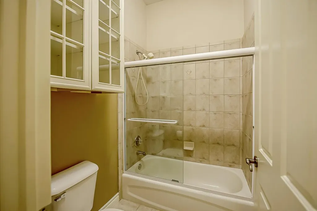 9222 Northpointe Ridge Brighton Township MI 48114