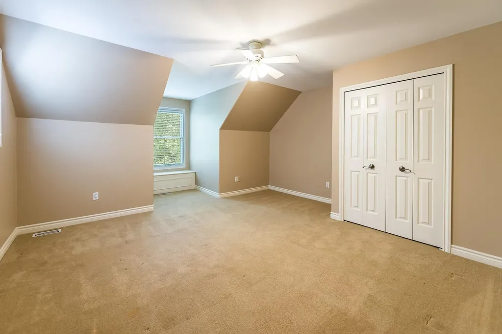 9222 Northpointe Ridge Brighton Township MI 48114