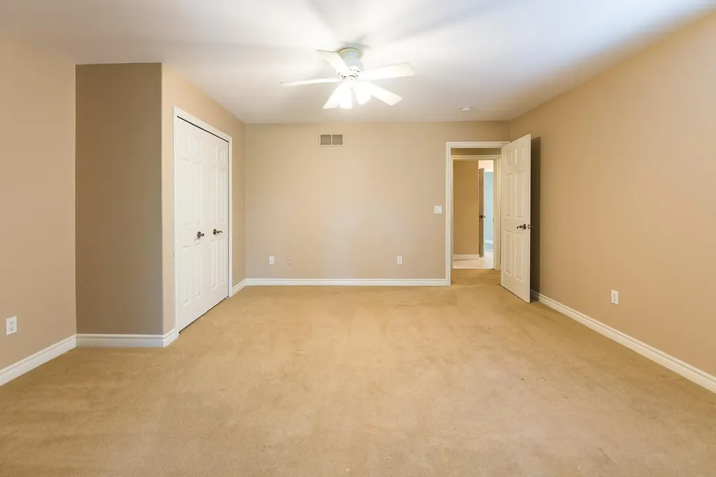 9222 Northpointe Ridge Brighton Township MI 48114