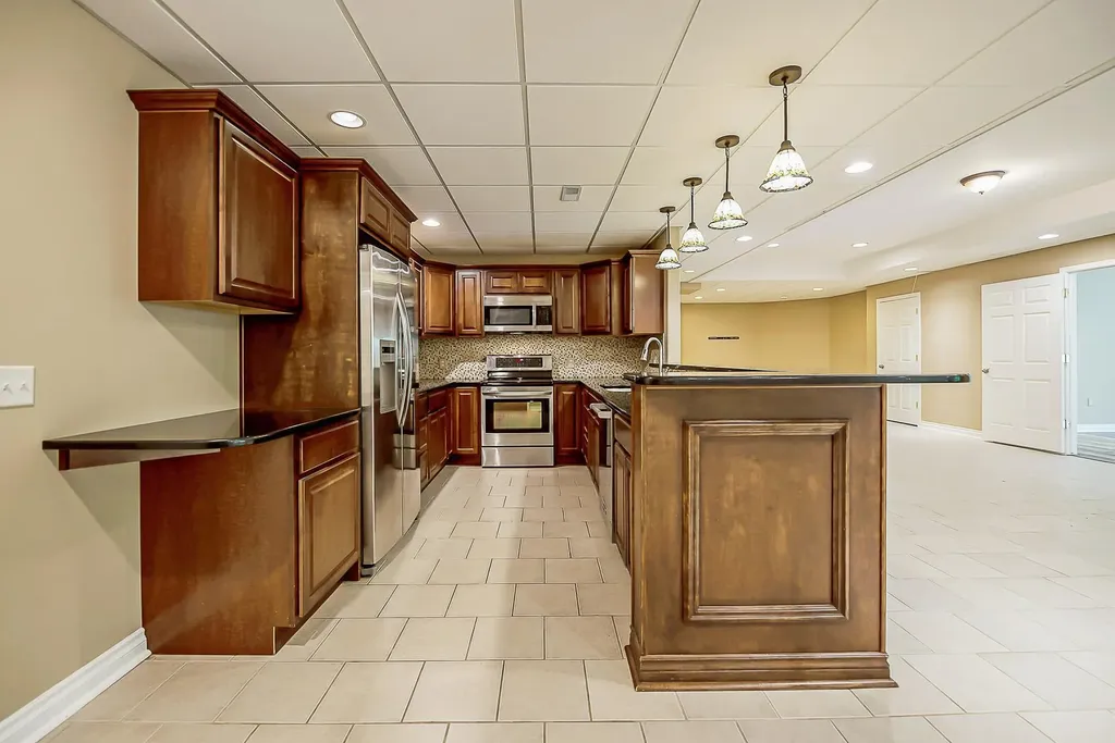 9222 Northpointe Ridge Brighton Township MI 48114