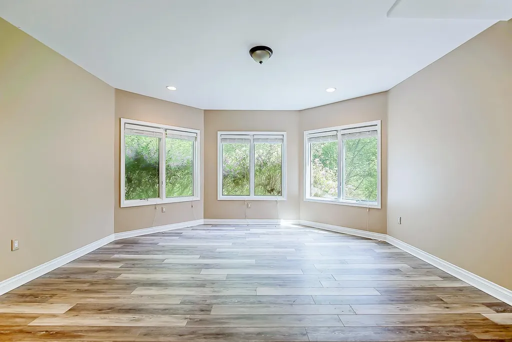 9222 Northpointe Ridge Brighton Township MI 48114