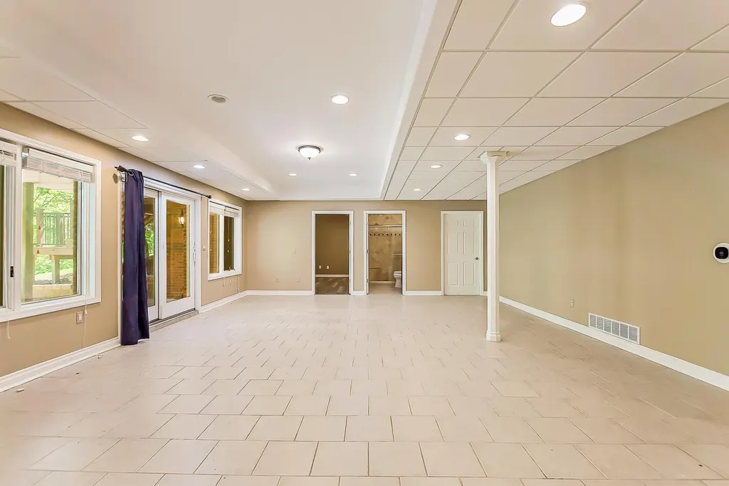 9222 Northpointe Ridge Brighton Township MI 48114
