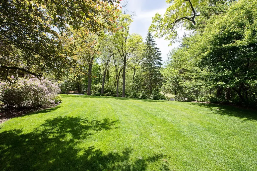 9222 Northpointe Ridge Brighton Township MI 48114
