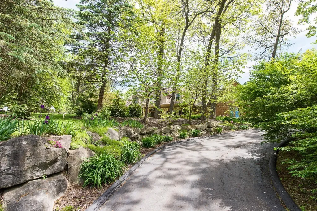 9222 Northpointe Ridge Brighton Township MI 48114