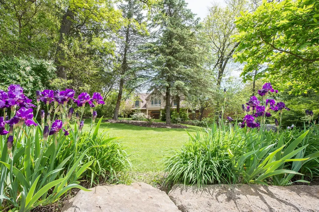 9222 Northpointe Ridge Brighton Township MI 48114