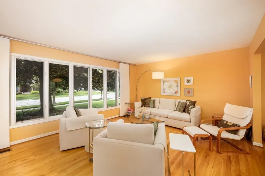 2228 Delaware Drive Ann Arbor City MI 48103