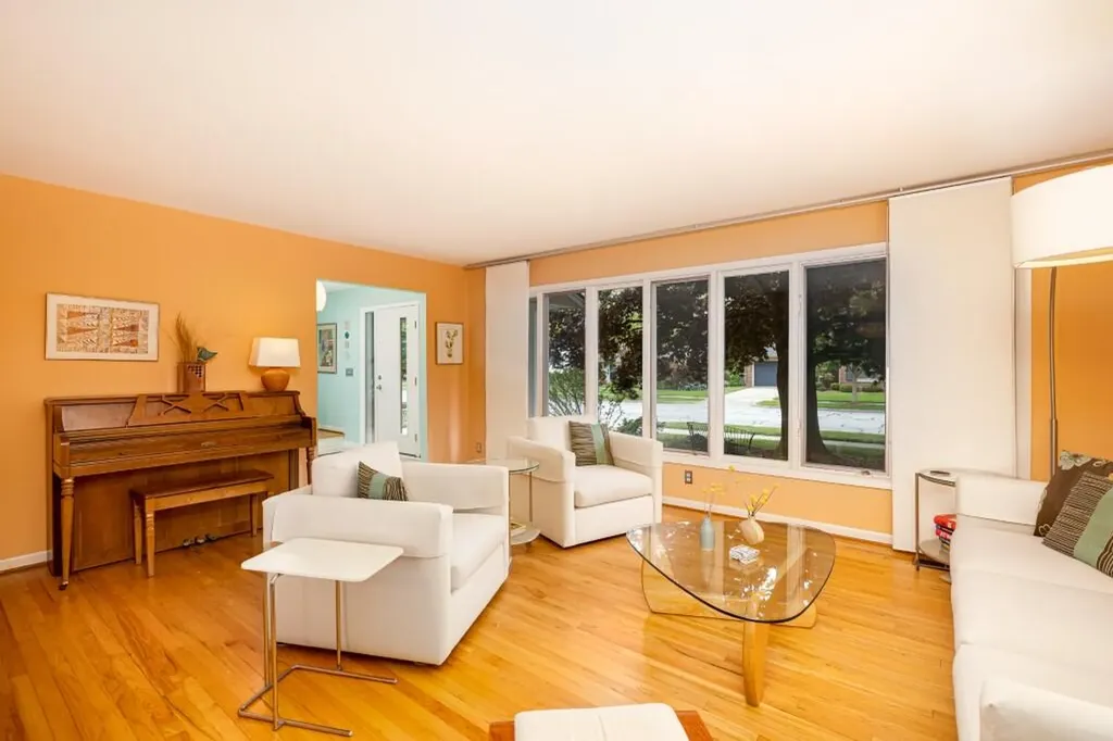 2228 Delaware Drive Ann Arbor City MI 48103