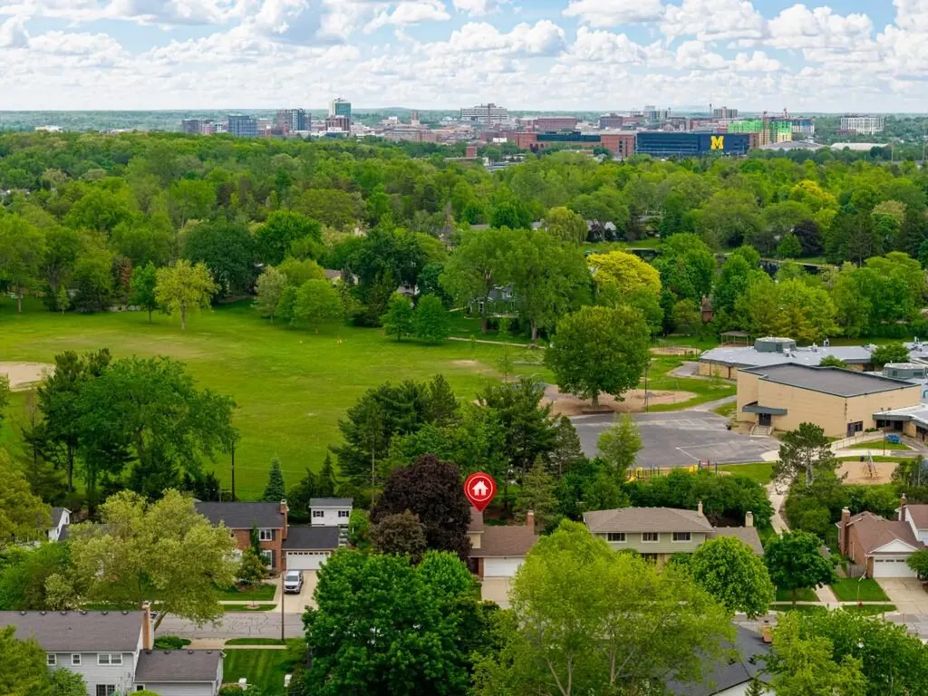 2228 Delaware Drive Ann Arbor City MI 48103