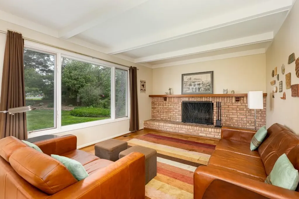 2228 Delaware Drive Ann Arbor City MI 48103