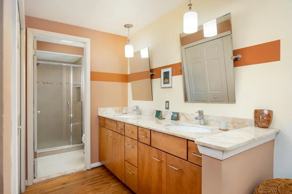 2228 Delaware Drive Ann Arbor City MI 48103