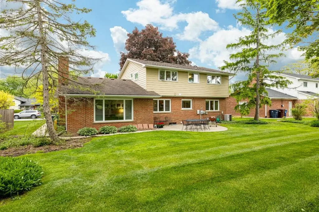 2228 Delaware Drive Ann Arbor City MI 48103