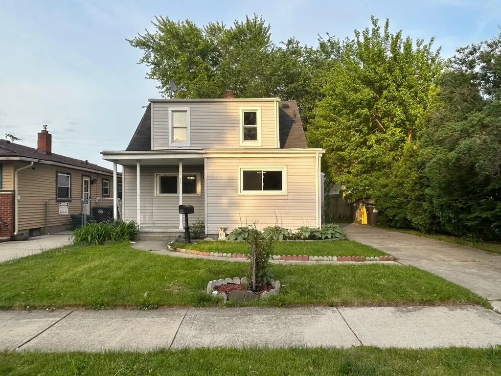 5849 Jackson Street Taylor City MI 48180