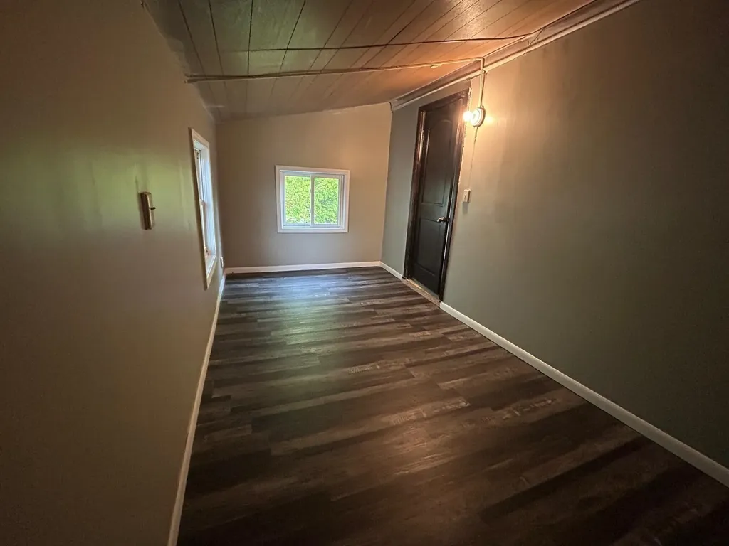 5849 Jackson Street Taylor City MI 48180