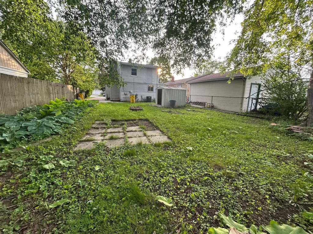 5849 Jackson Street Taylor City MI 48180