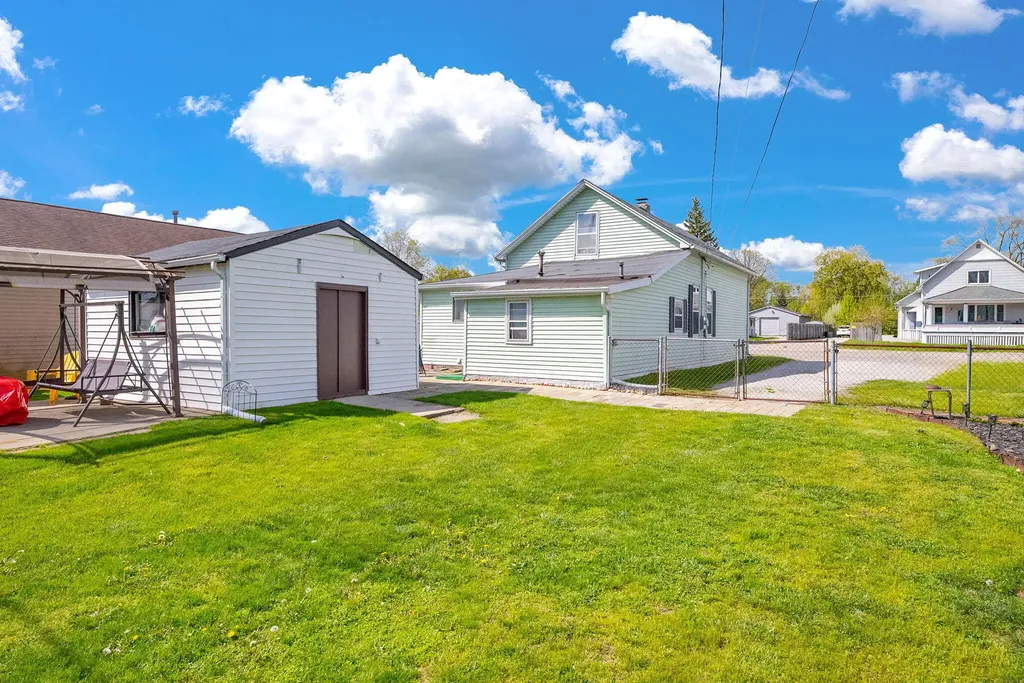 1839 Water Street Port Huron City MI 48060