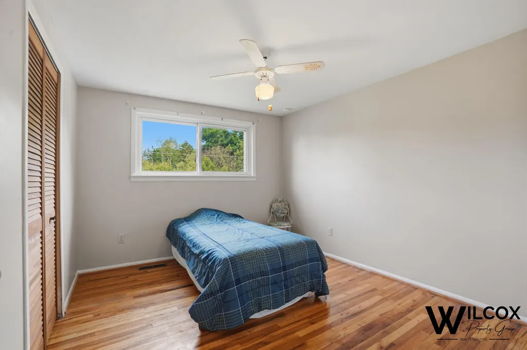 37944 Santa Anna Street Clinton Charter Township MI 48036