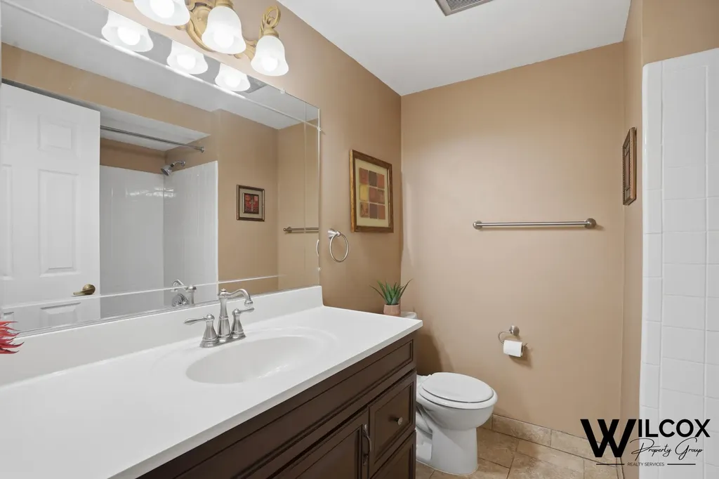 37944 Santa Anna Street Clinton Charter Township MI 48036