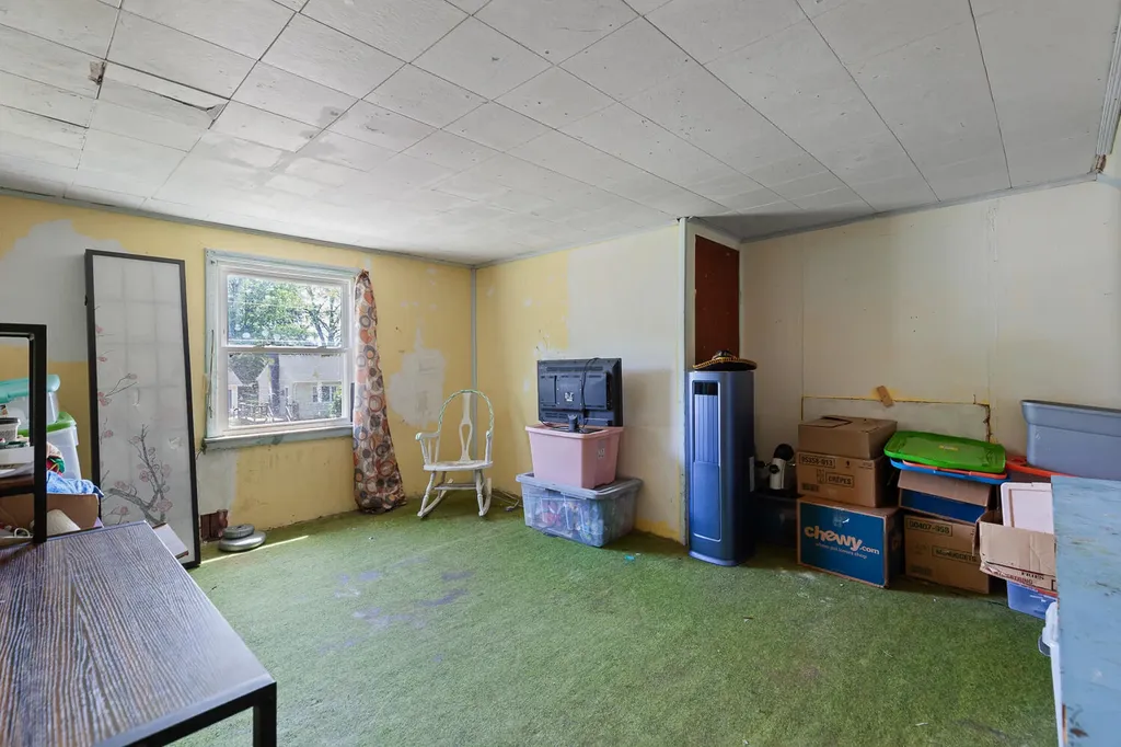 2108 Allan Street Madison Charter Township MI 49221