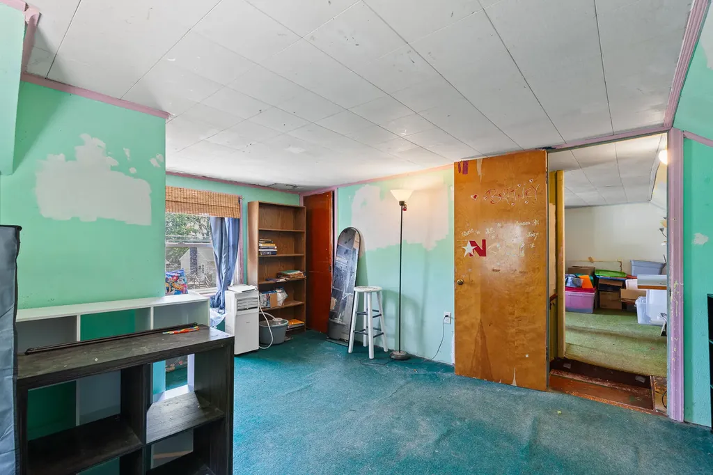 2108 Allan Street Madison Charter Township MI 49221