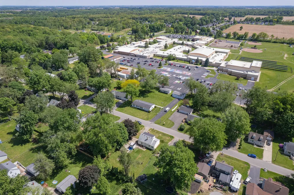 2108 Allan Street Madison Charter Township MI 49221