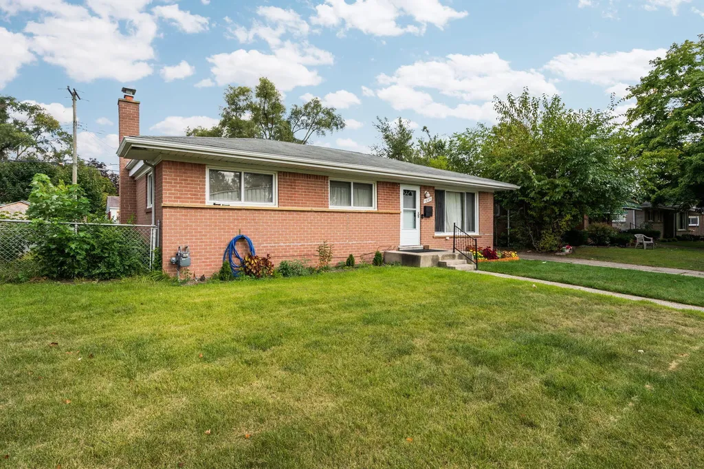 1027 Lori Street Ypsilanti Charter Township MI 48198