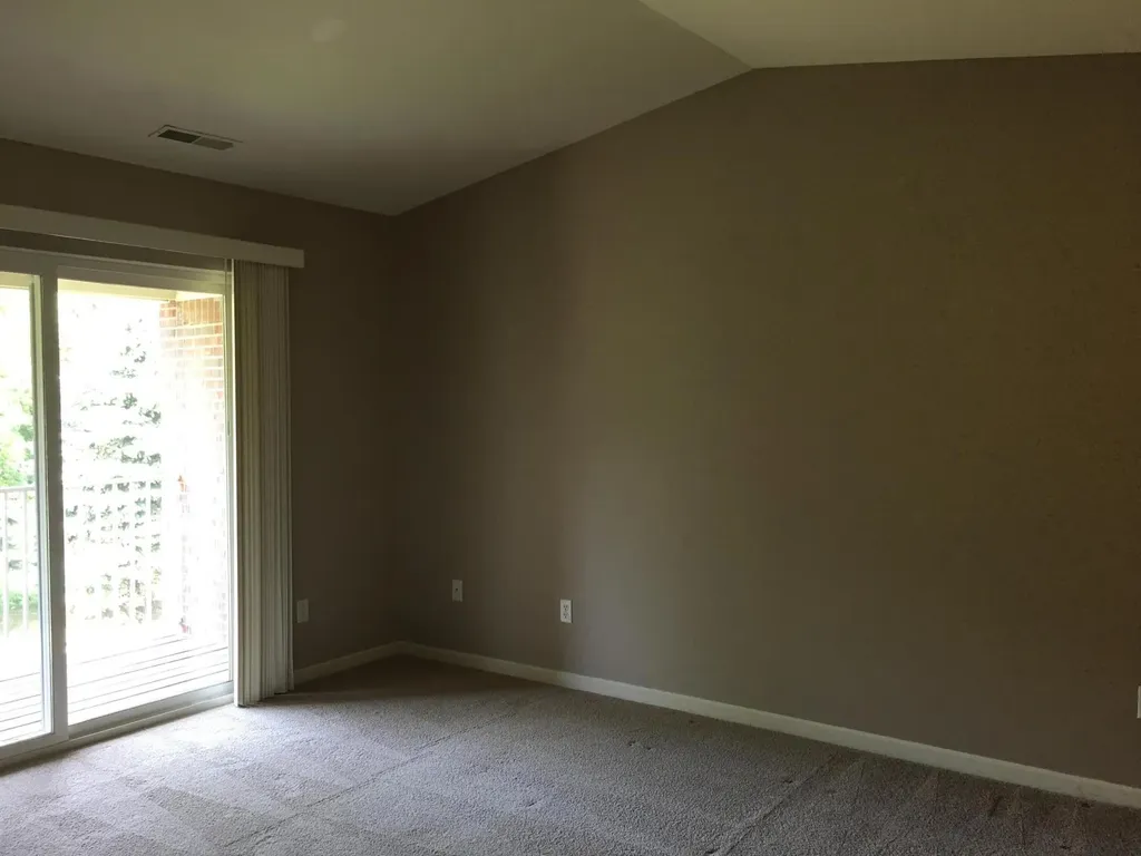 20209 Chesapeake Circle Commerce Charter Township MI 48390