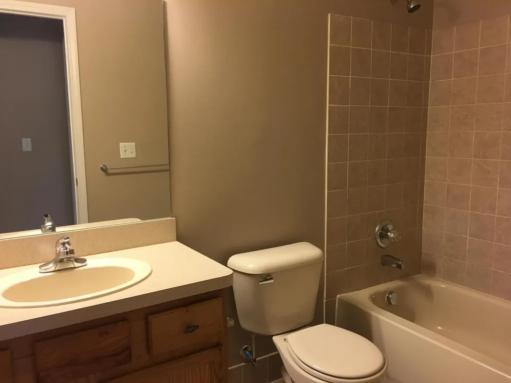 20209 Chesapeake Circle Commerce Charter Township MI 48390