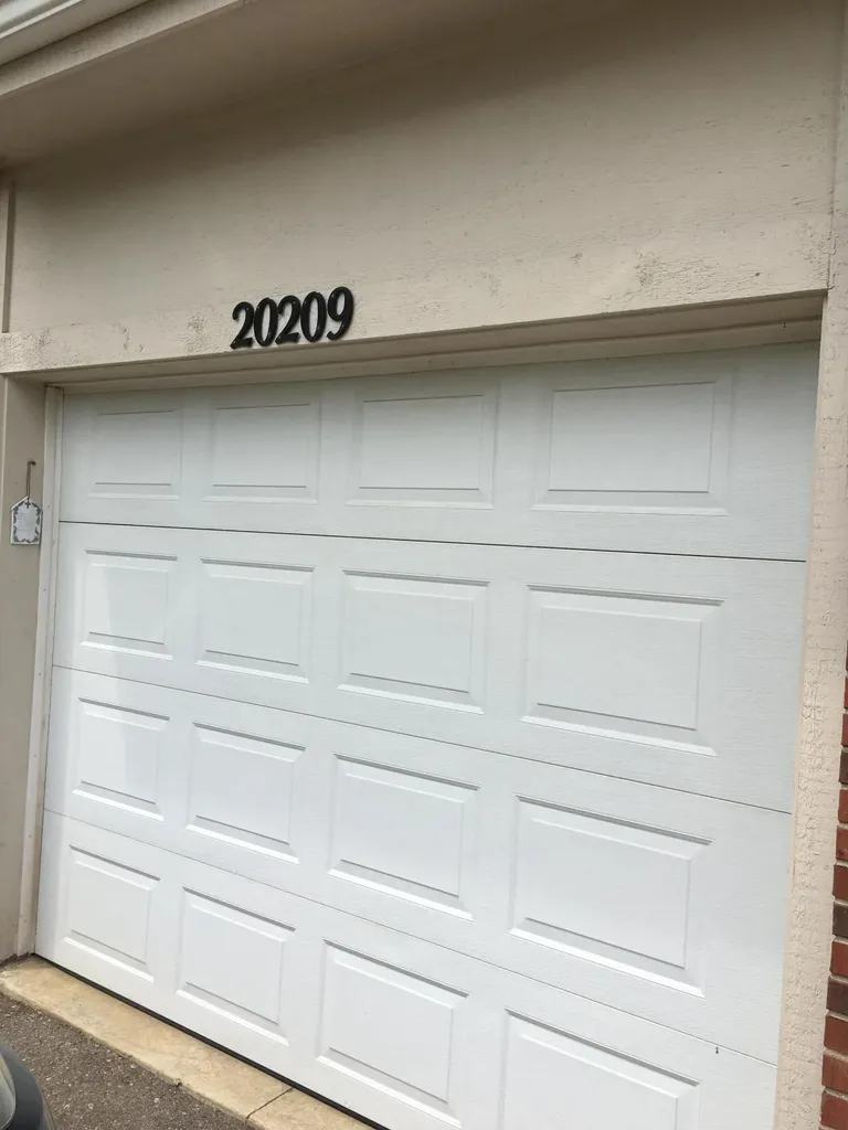 20209 Chesapeake Circle Commerce Charter Township MI 48390