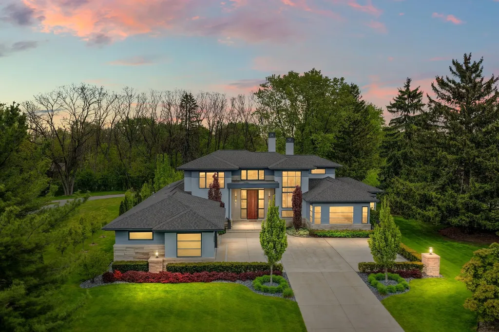13550 Emrick Drive Plymouth Charter Township MI 48170