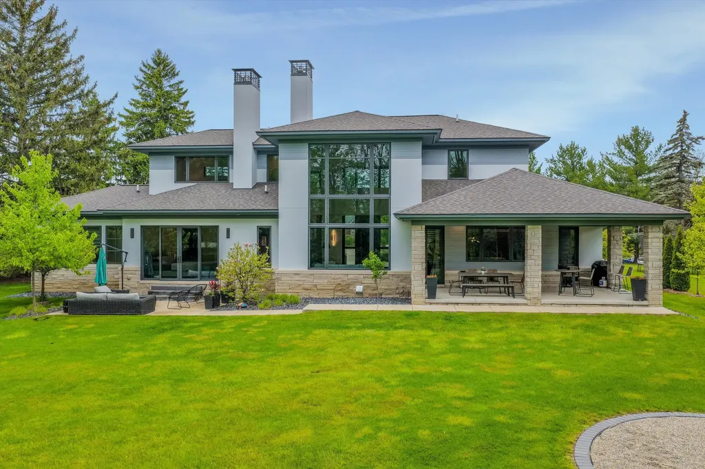 13550 Emrick Drive Plymouth Charter Township MI 48170