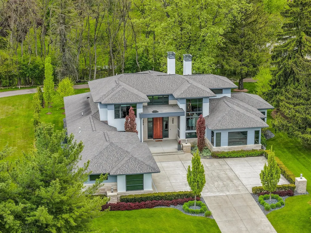13550 Emrick Drive Plymouth Charter Township MI 48170