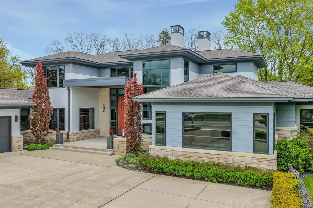 13550 Emrick Drive Plymouth Charter Township MI 48170