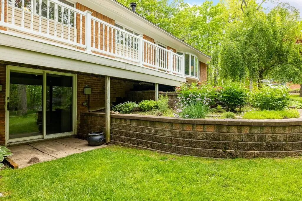 4179 Woodland Drive Scio Township MI 48103
