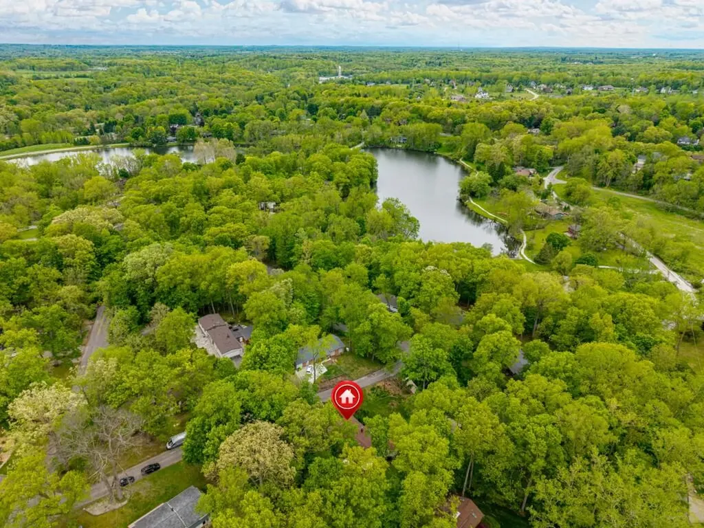 4179 Woodland Drive Scio Township MI 48103