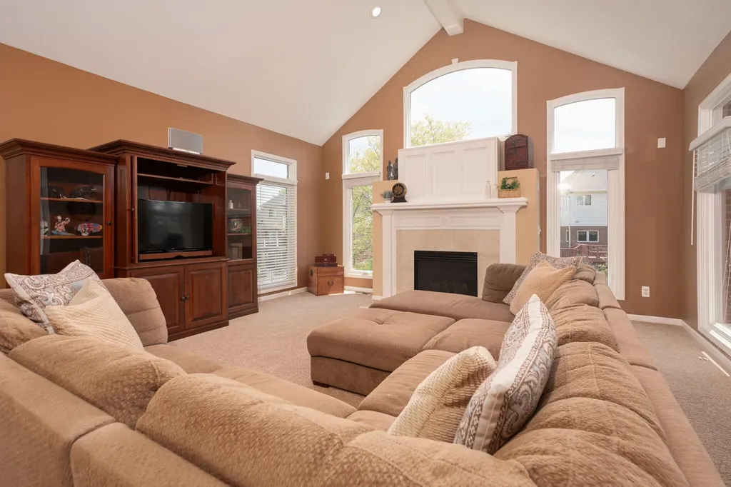 3801 Fawn Drive Rochester City MI 48306