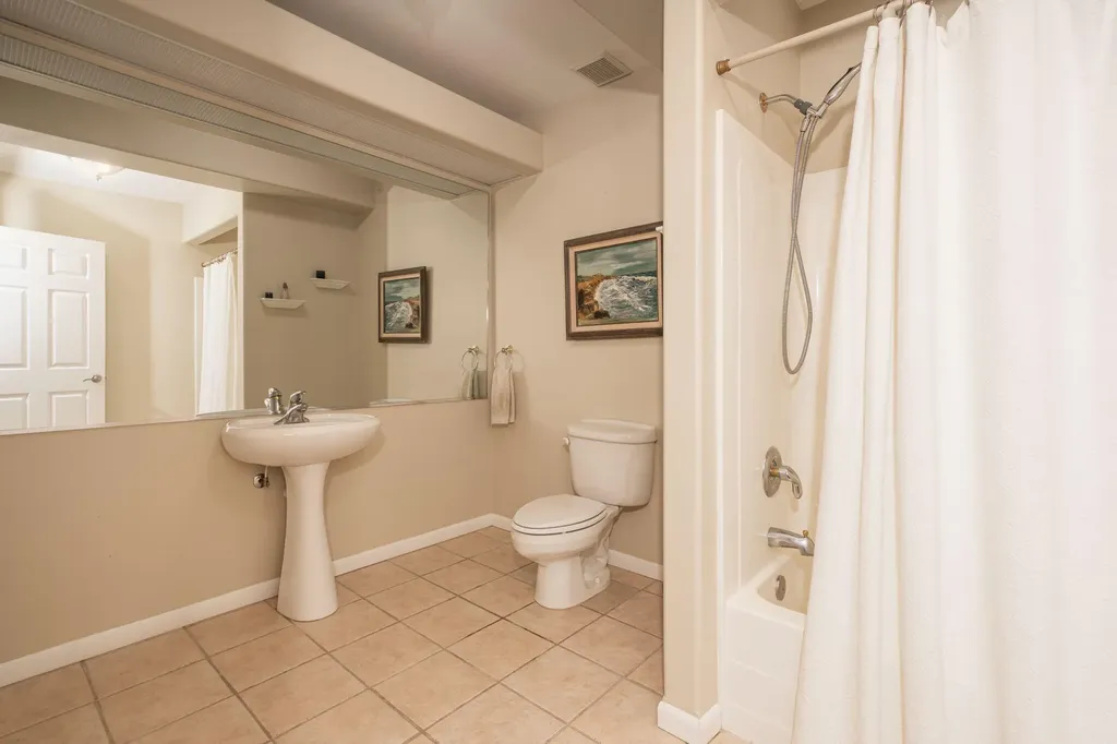 3801 Fawn Drive Rochester City MI 48306