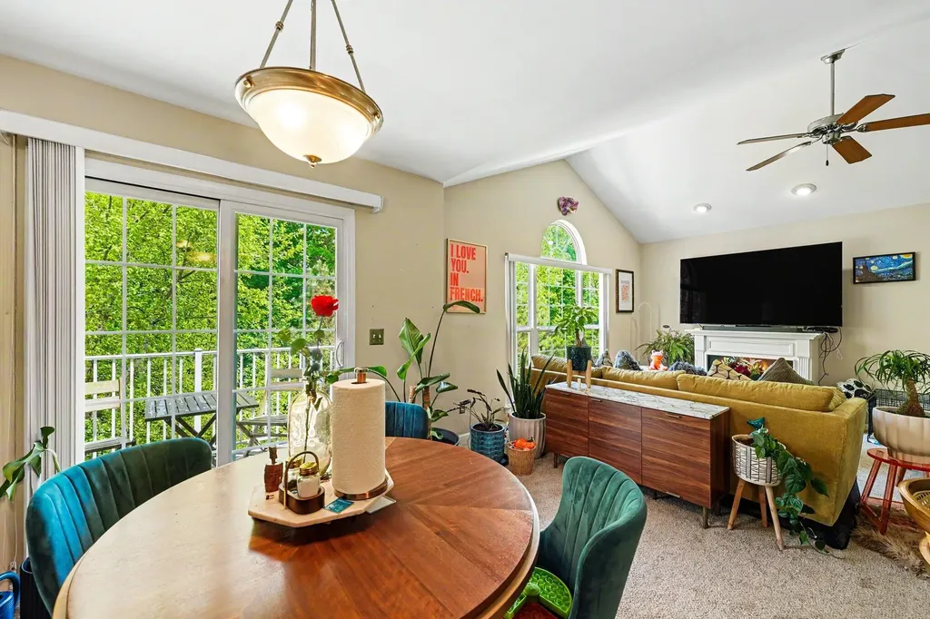 16064 Morningside Northville Township MI 48168