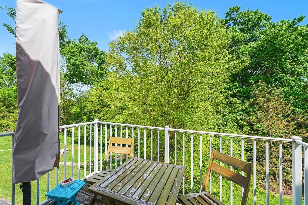 16064 Morningside Northville Township MI 48168