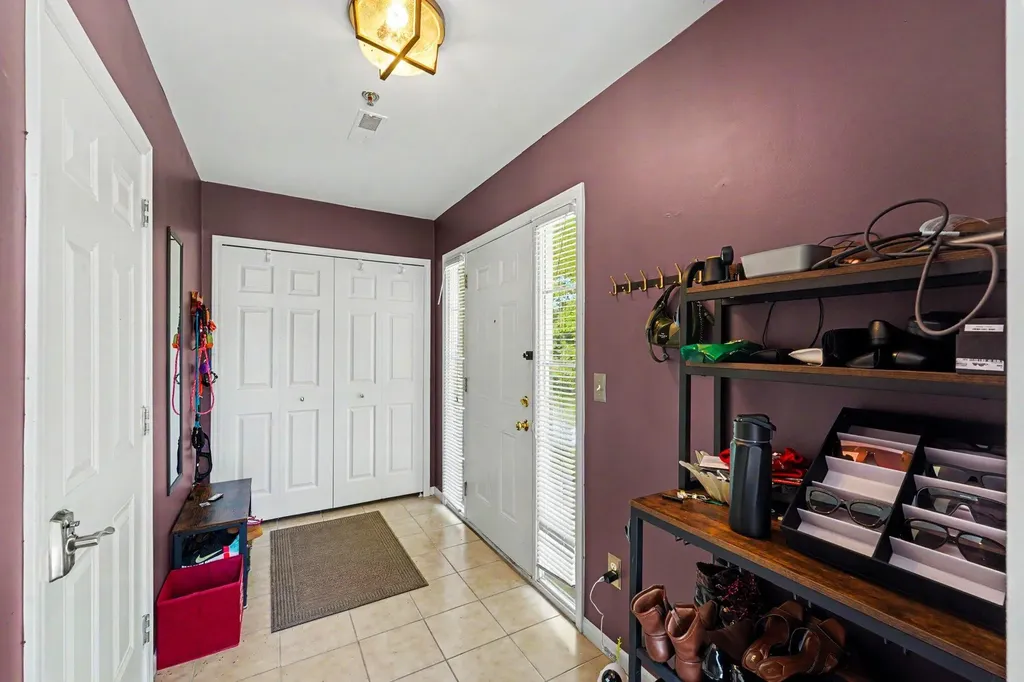 16064 Morningside Northville Township MI 48168