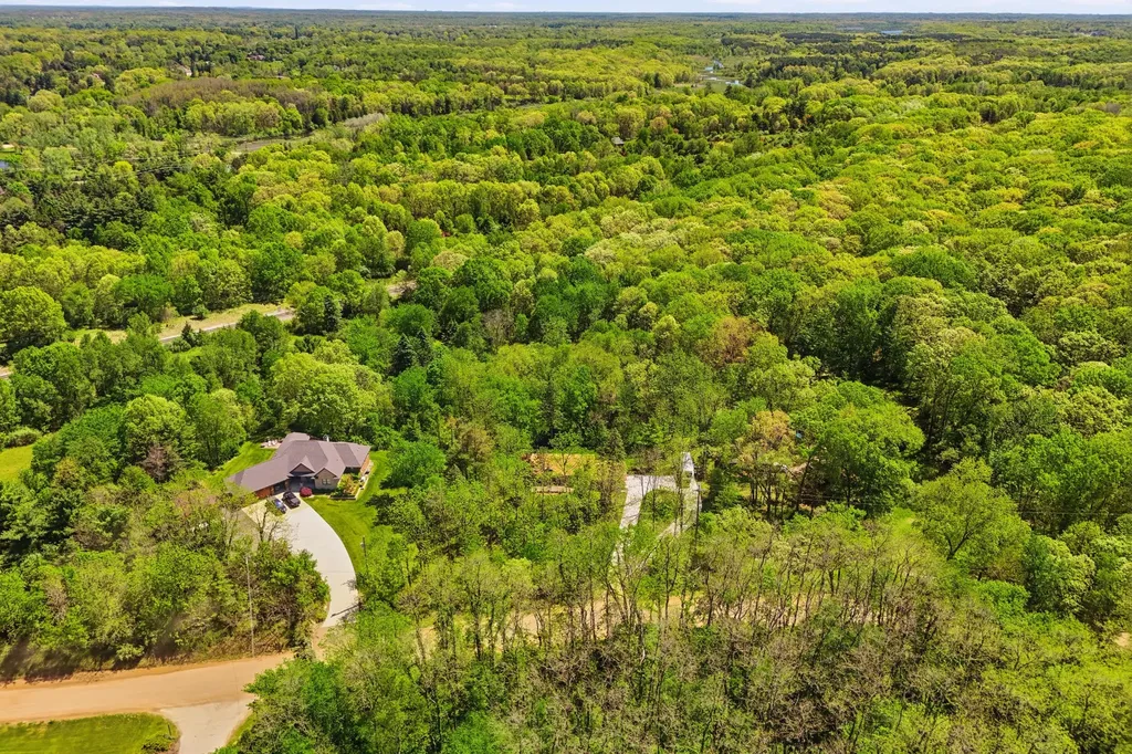 1201 Old Plank Road Milford Charter Township MI 48381