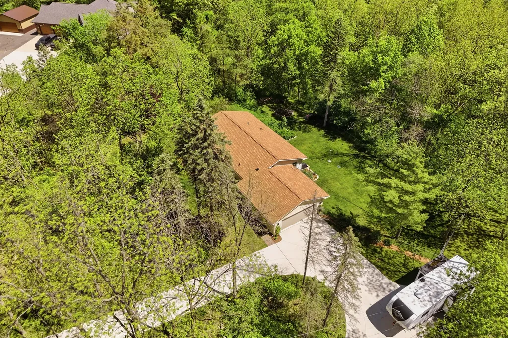 1201 Old Plank Road Milford Charter Township MI 48381
