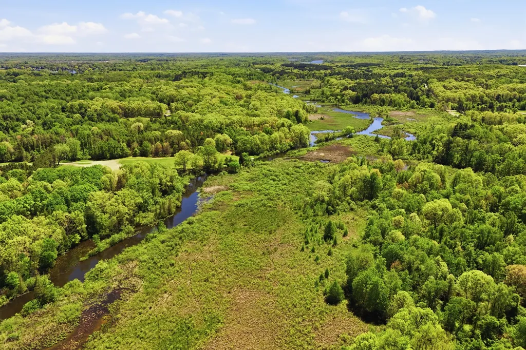 1201 Old Plank Road Milford Charter Township MI 48381