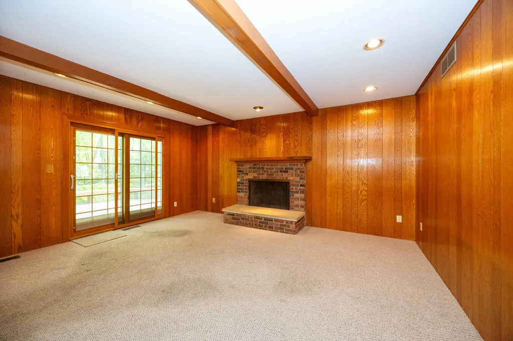 1516 Bardstown Trail Ann Arbor City MI 48105