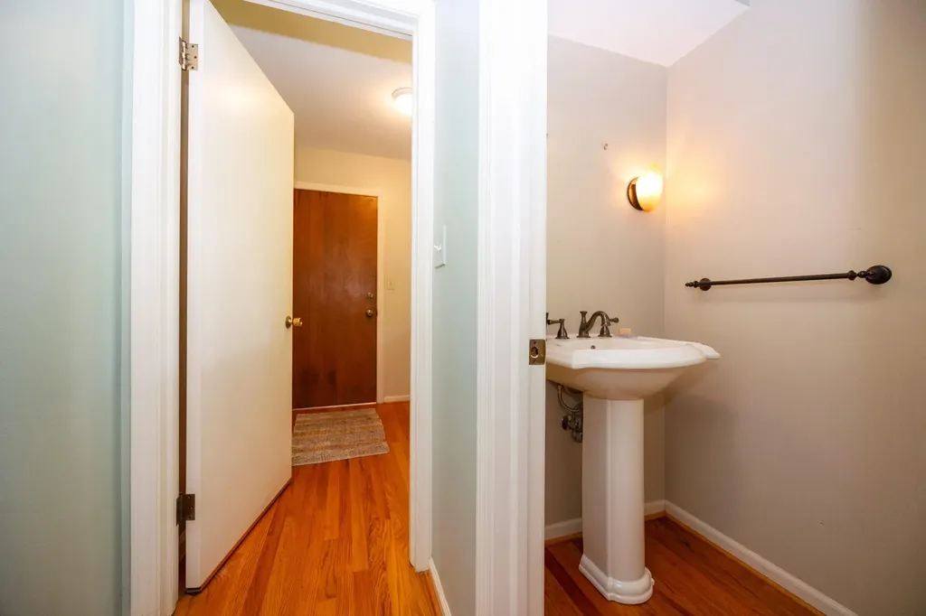 1516 Bardstown Trail Ann Arbor City MI 48105