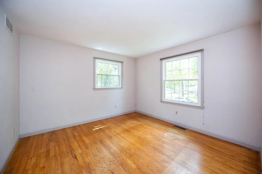 1516 Bardstown Trail Ann Arbor City MI 48105