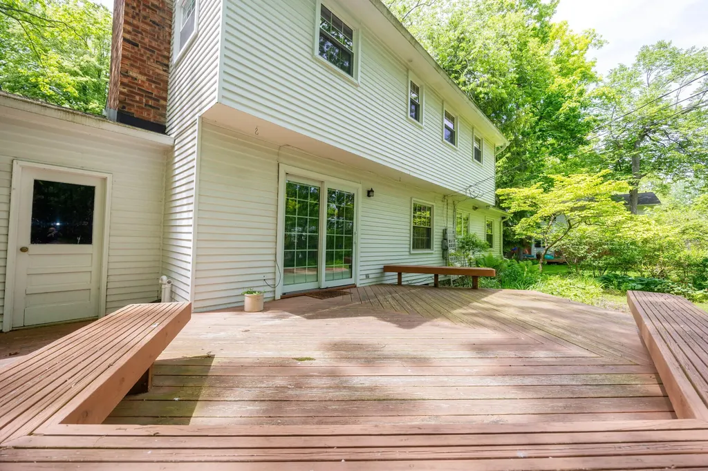 1516 Bardstown Trail Ann Arbor City MI 48105