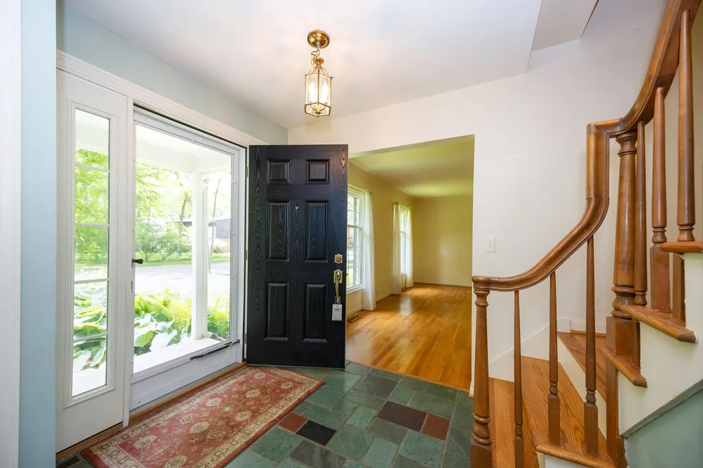 1516 Bardstown Trail Ann Arbor City MI 48105