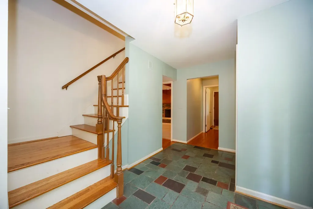 1516 Bardstown Trail Ann Arbor City MI 48105
