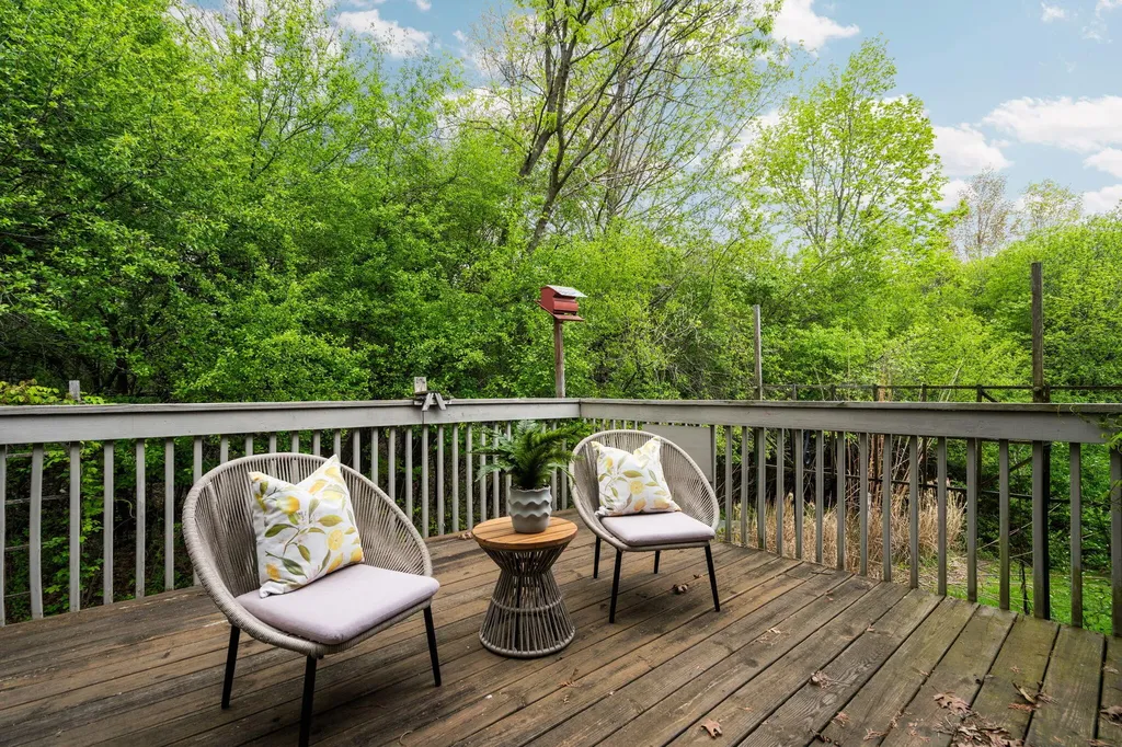 2224 Rivenoak Court Ann Arbor City MI 48103