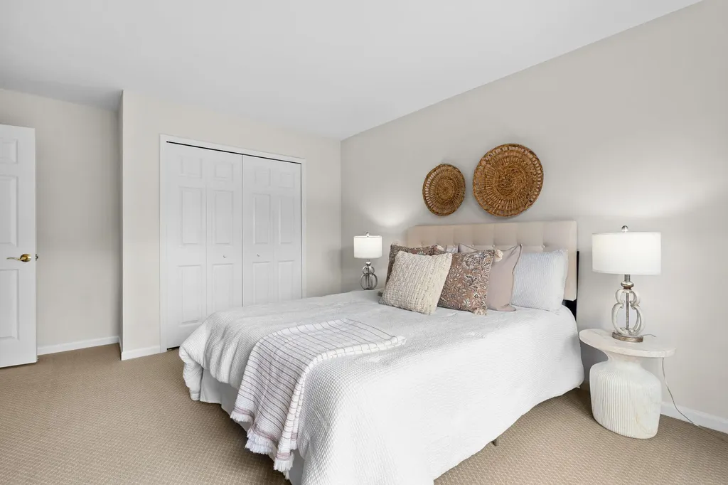2224 Rivenoak Court Ann Arbor City MI 48103